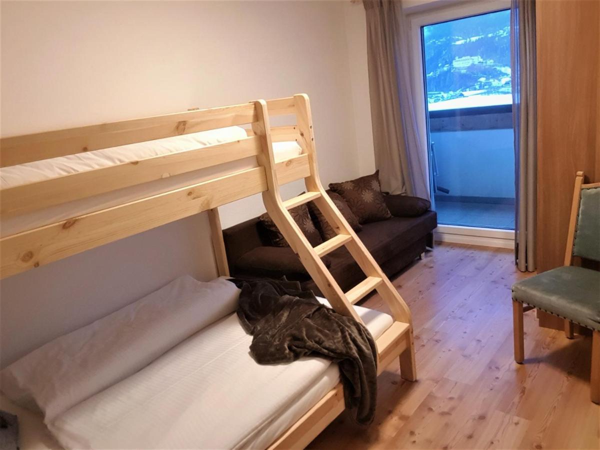 Appartements Tirol San Lorenzo di Sebato Luaran gambar