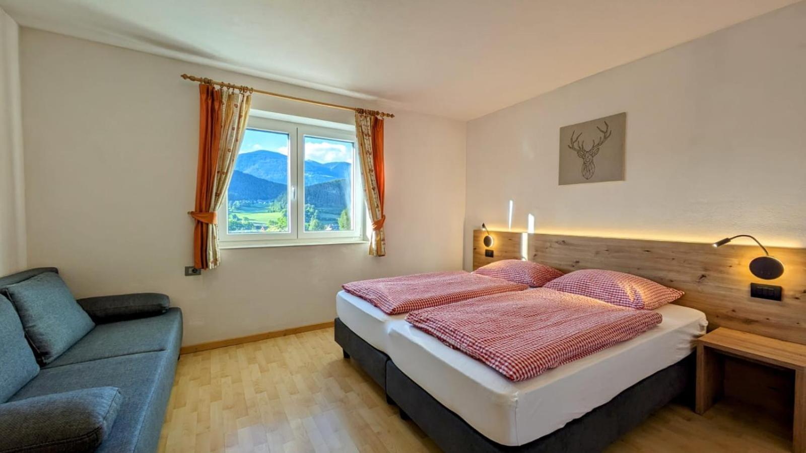 Appartements Tirol San Lorenzo di Sebato Luaran gambar
