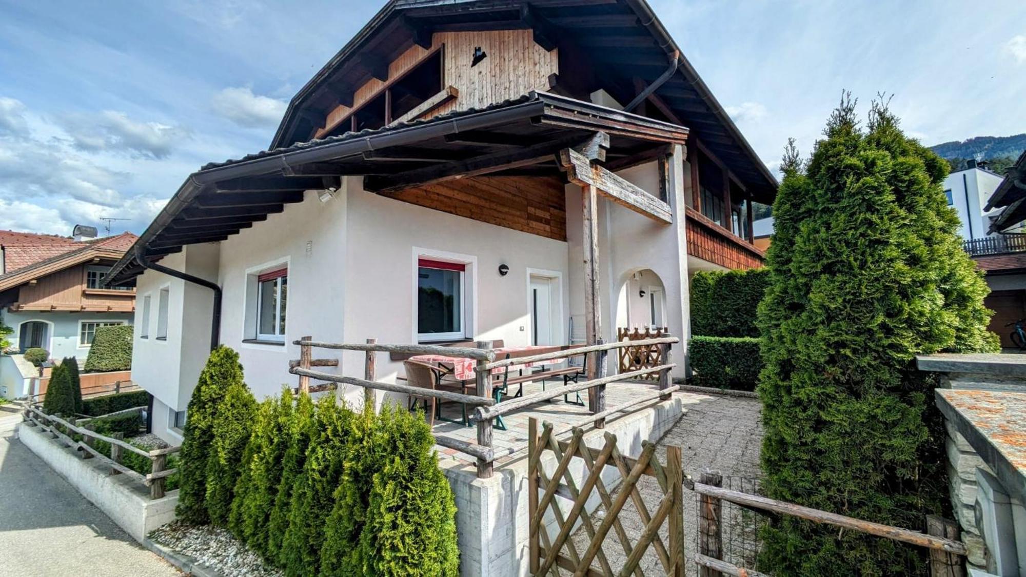 Appartements Tirol San Lorenzo di Sebato Luaran gambar
