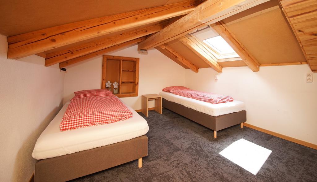 Appartements Tirol San Lorenzo di Sebato Luaran gambar