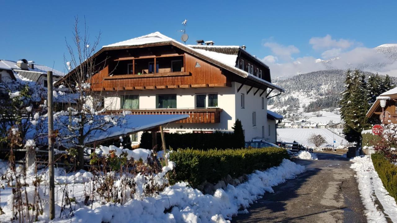 Appartements Tirol San Lorenzo di Sebato Luaran gambar